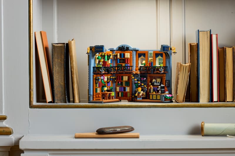 Lego: Bookstore - Book Nook (11379)