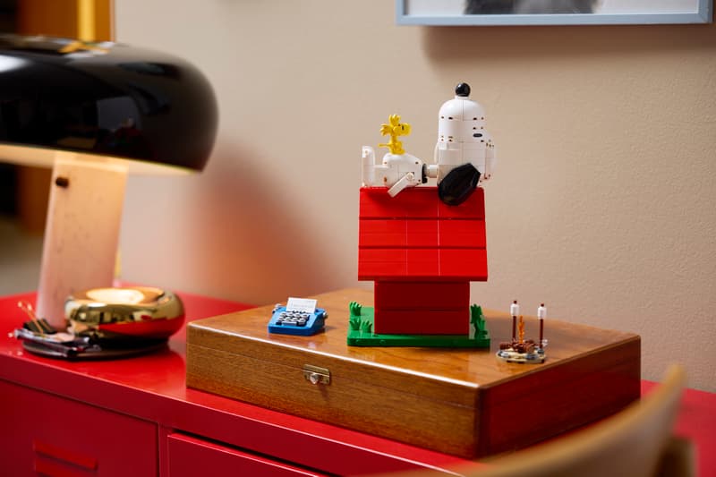 Lego: Ideas - Peanuts: Snoopy's Doghouse (21368)